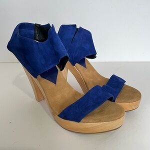 *FLAW* loeffler randall wooden heels sandals in blue suede, size 9.5B